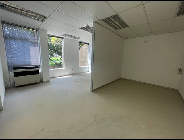 193M² OFFICE TO LET IN ROSEBANK